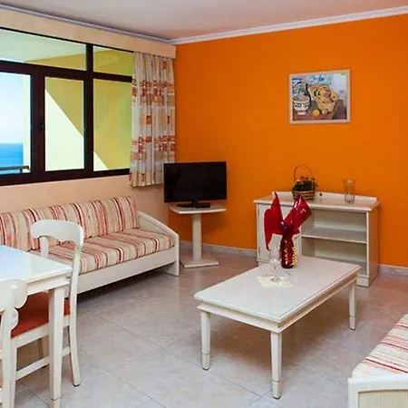 Villamar Apartahotel 3*