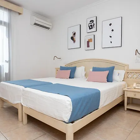 Villamar Aparthotel