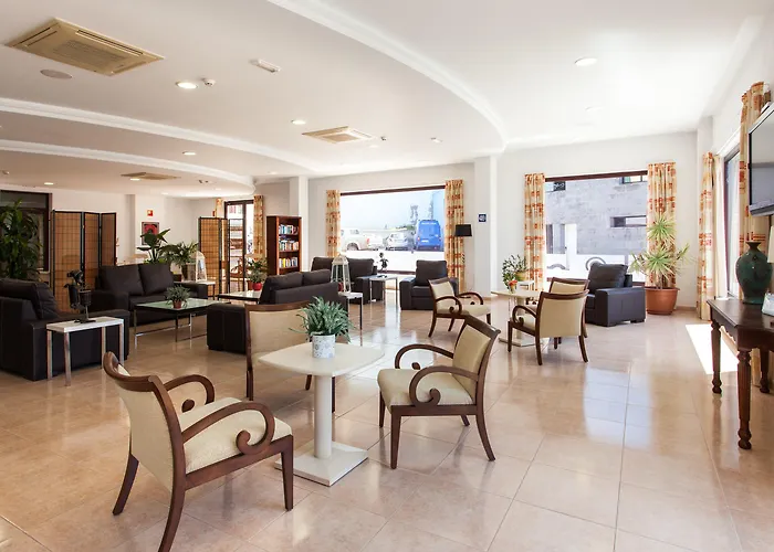 Aparthotel Villamar 3*